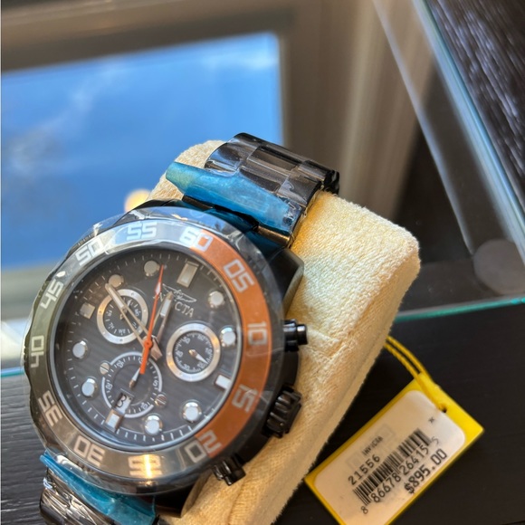 INVICTA Pro Diver Men Model 21556 - Men's Watch Quartz - Picture 9 of 9